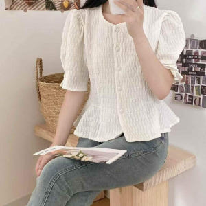 사방스판 퍼프소매 셔링반팔블라우스 프릴 허리슬림핏숏자켓대용 하단플레어블라... 착용 후기 | 사이즈/핏 총정리 - 상품 이미지 1