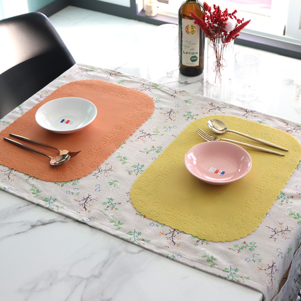 레이스 디자인 실리콘 테이블 식탁 매트 미끄럼 방지 깔개 개인 테이블보 예쁜 식탁보