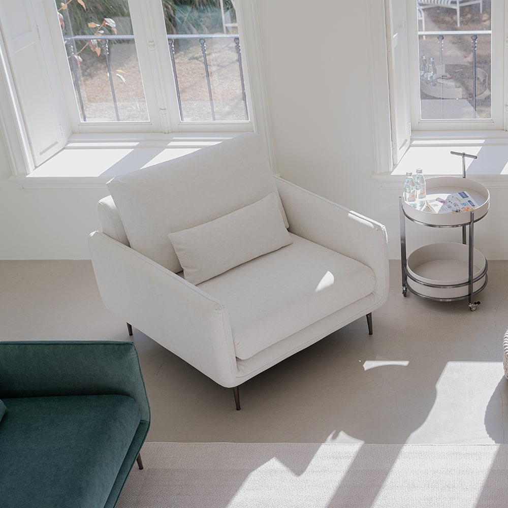 헨지디자인 밀크 갤럭시 1인용 패브릭 소파 홈카페 신혼가구