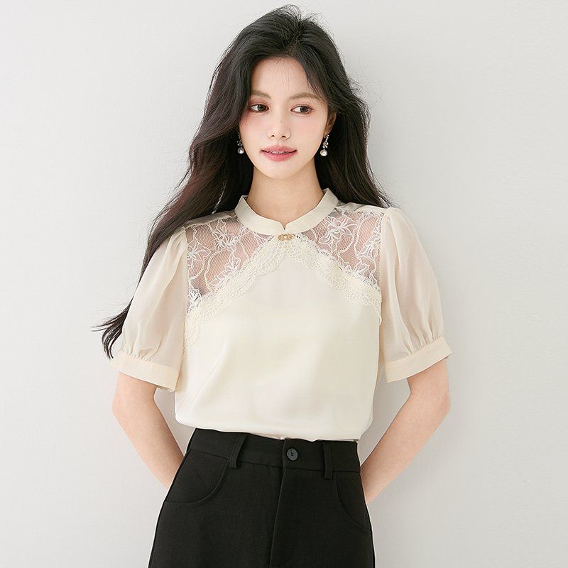 봄 여름 여성 스탠드카라 레이스 반팔 블라우스 퍼프소매 단정한 페미닌 오피스룩 - 상세 이미지 4