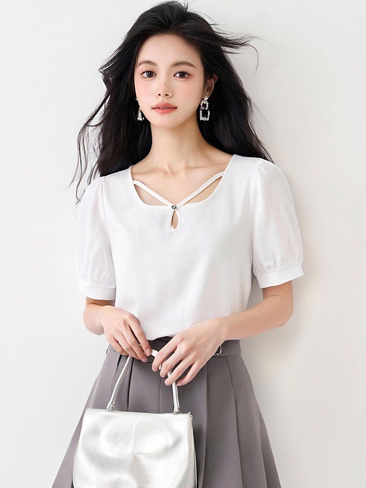 봄 여름 여성 스퀘어넥 퍼프소매 스트랩 앞트임 블라우스 데일리룩 캐주얼 기본 - 상세 이미지 2