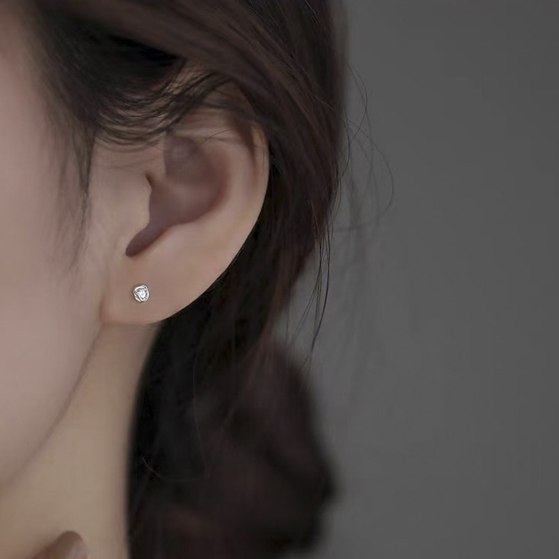 하트 컷 큐빅 귀걸이 N212 - 상세 이미지 3