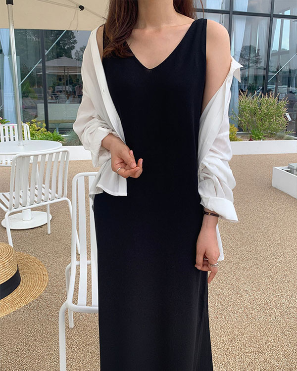 [자체제작] 1980 여름 시원한 고급 나시 브이넥 니트 롱 원피스 블랙