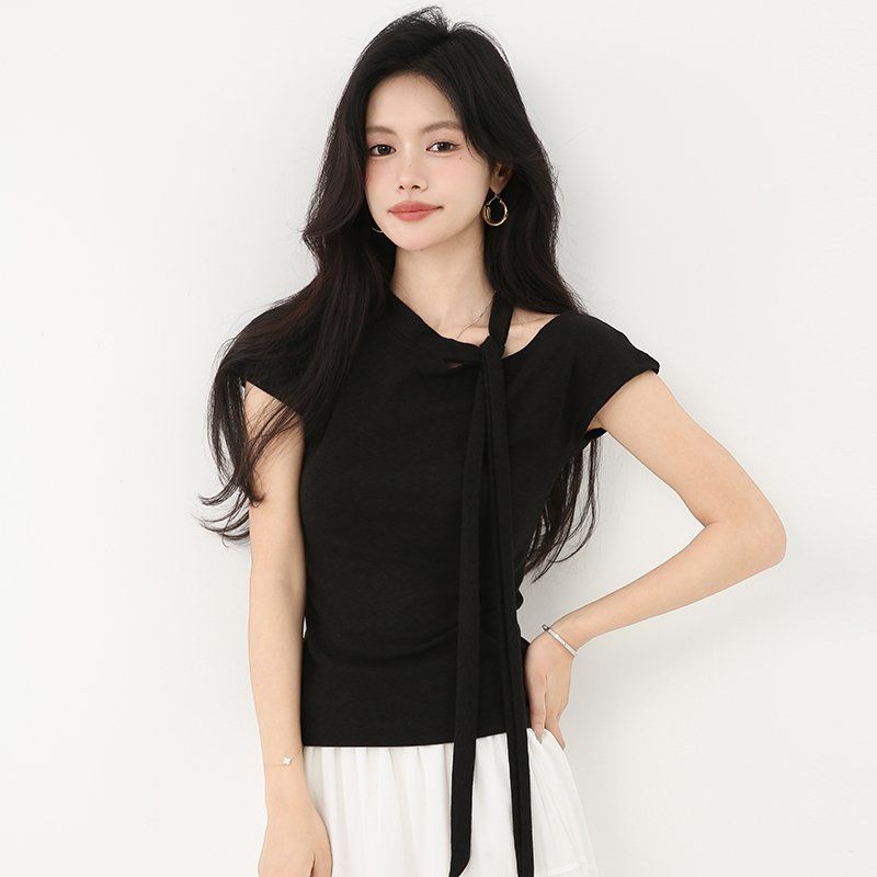 봄 여름 여성 슬림핏 반팔티셔츠 넥스트랩 언발란스넥 홀터넥 데일리룩 라운드넥 - 상품 이미지