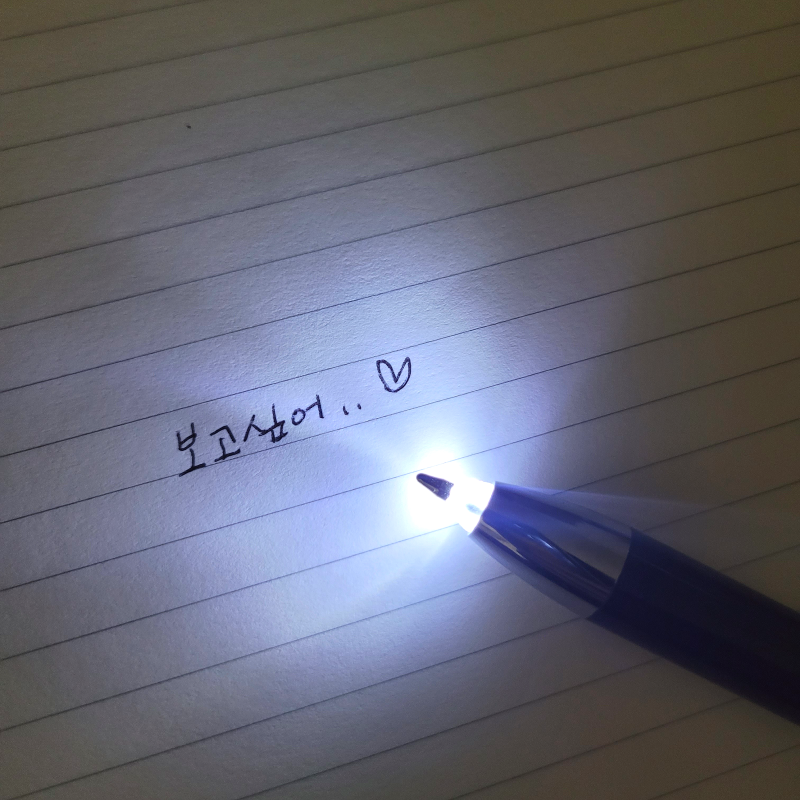 라이트 펜 군대 불빛 볼펜 군인 간호사 훈련소 군입대 입대 준비물 용품 야간 LED 후레쉬 - 상세 이미지 3