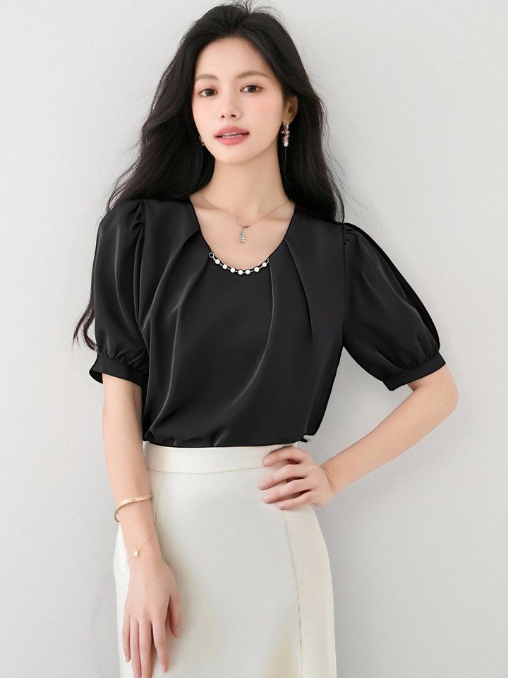 봄 여름 여성 라운드넥 체인블라우스 반팔 퍼프소매 루즈핏 데일리룩 오피스룩 면티 - 상세 이미지 2