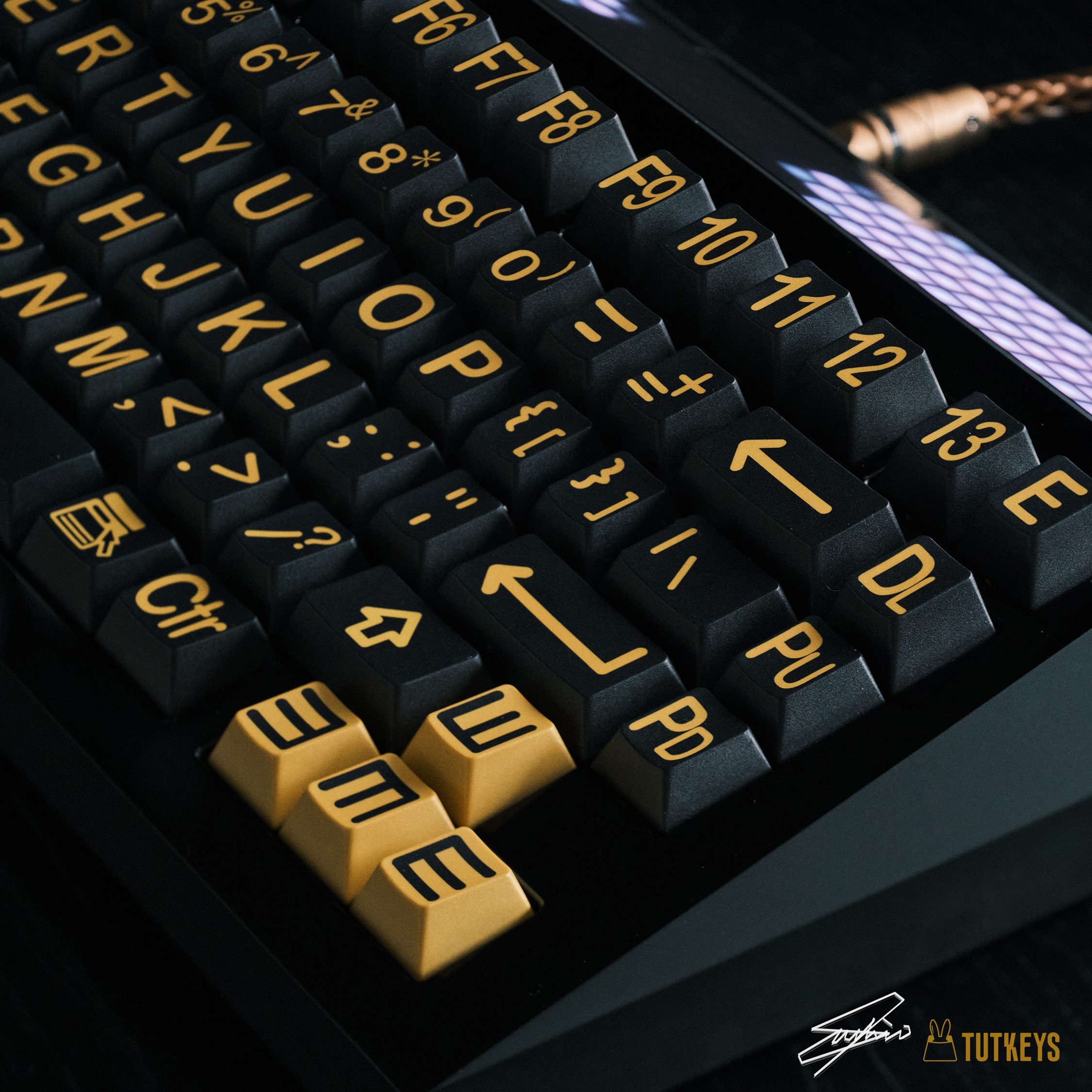 TUT Retro Yellow On Black 염료승화 PBT 키캡 - 상세 이미지 5