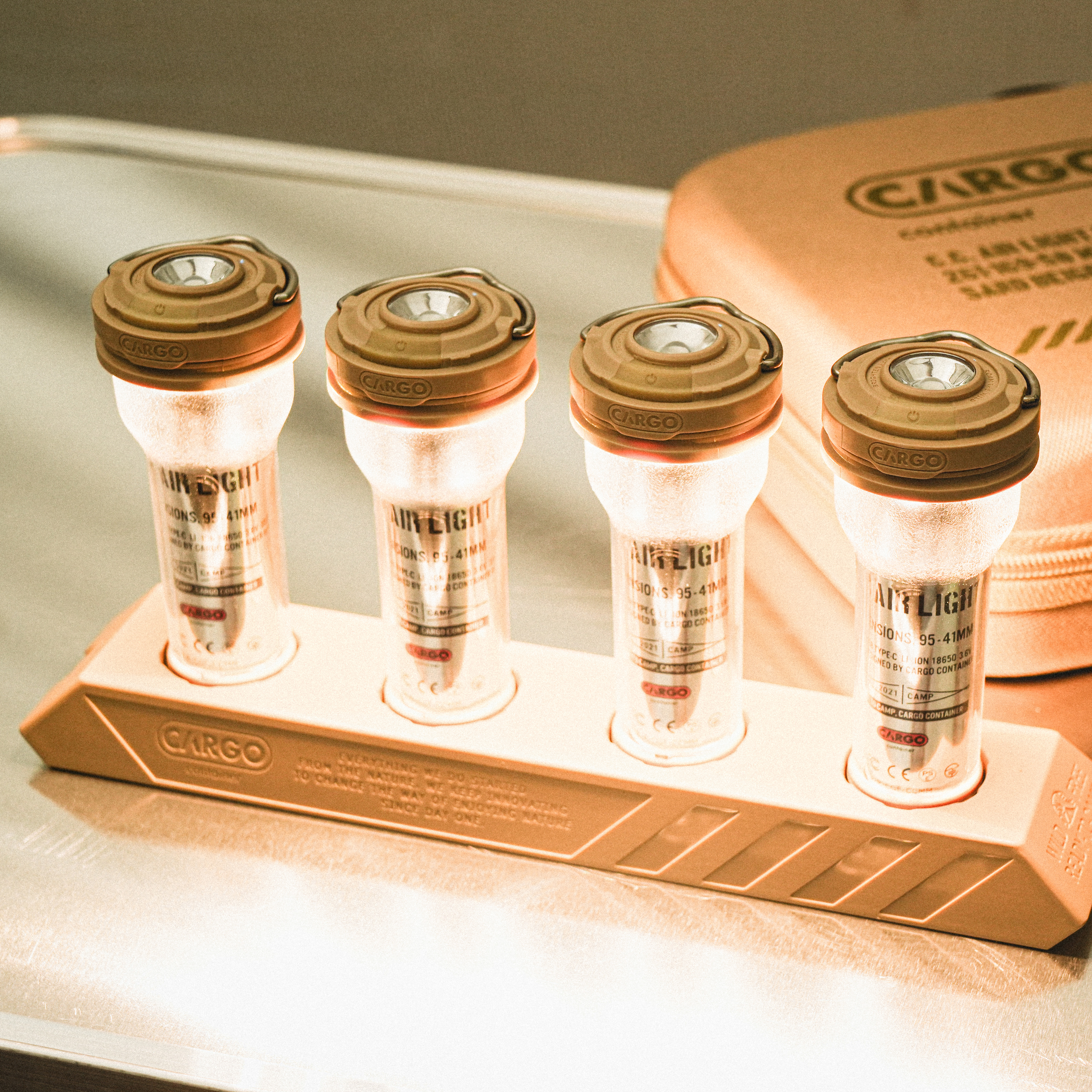 카고컨테이너 에어라이트 랜턴 캠핑 조명