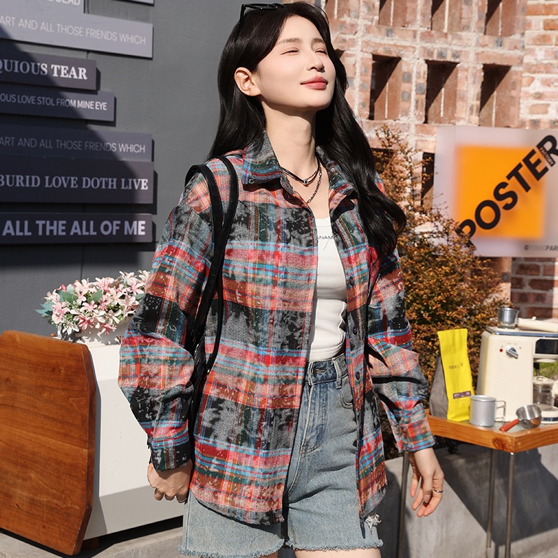 1+1 봄 가을 여성 체크 셔츠 루즈핏 긴팔 외투 01. M (45-57.5kg) - 상세 이미지 2