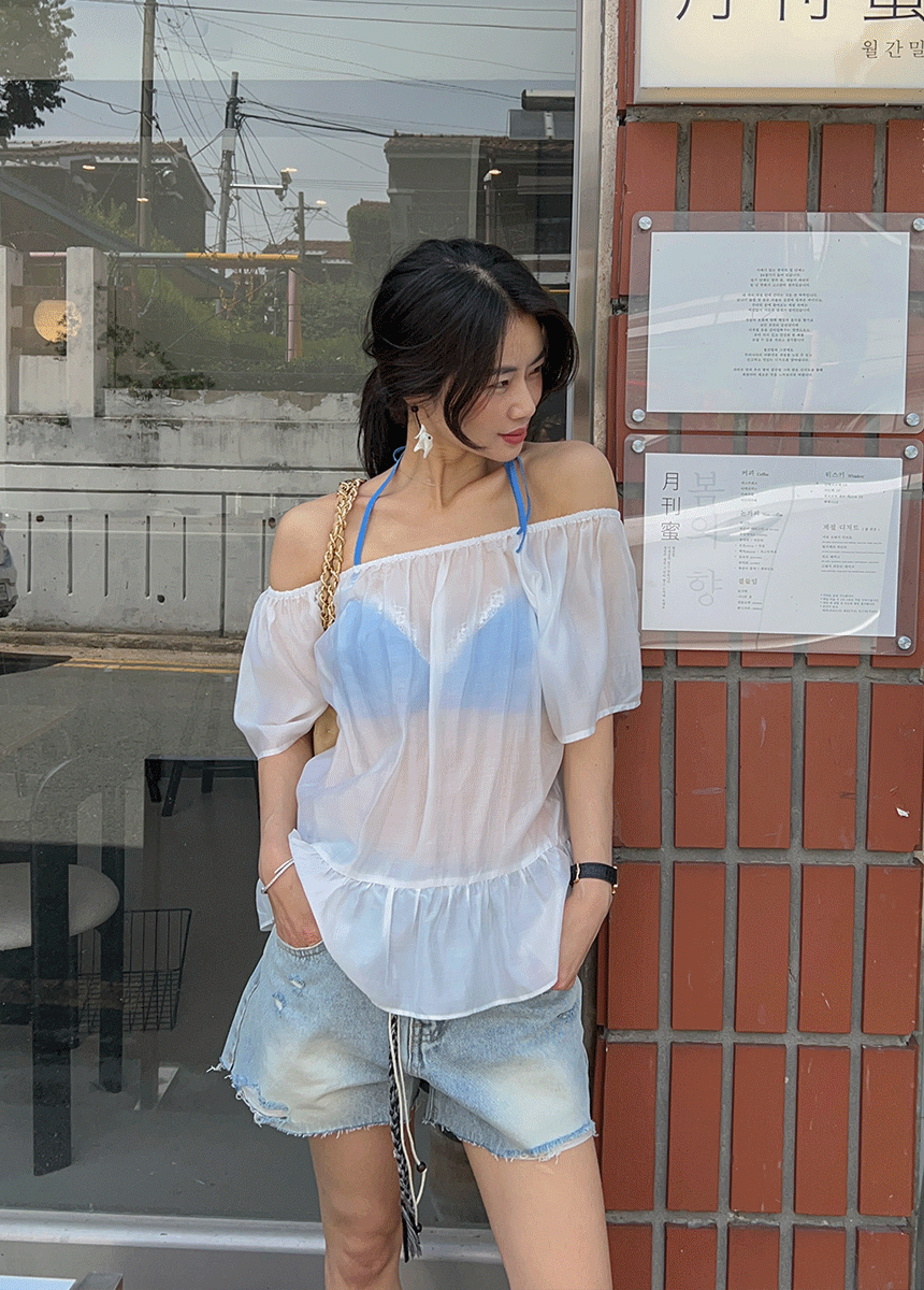 터치드 오프숄더 블라우스 - 상품 이미지