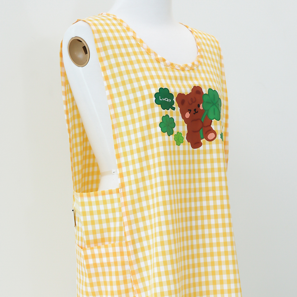 [미소쌤] 찰랑 럭키베어 앞치마 단추형 F 어린이집 빅사이즈 캐릭터 원피스 보육교사