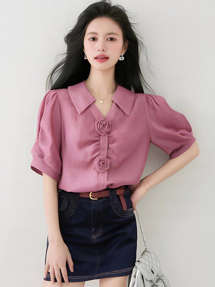 봄 여름 여성 카라넥 반팔블라우스 로즈장식 퍼프소매 루즈핏 오피스룩 데일리 면티 - 상세 이미지 2