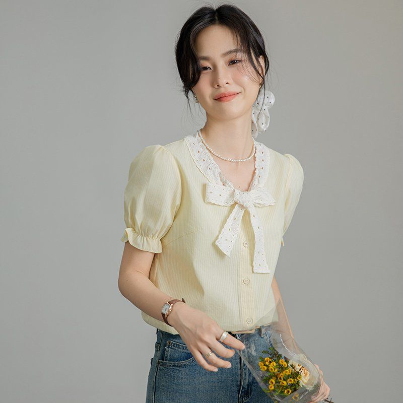 봄 여름 여성 리본타이블라우스 반팔 퍼프소매 스트라이프 슬림핏 데일리룩 면셔츠 - 상세 이미지 4