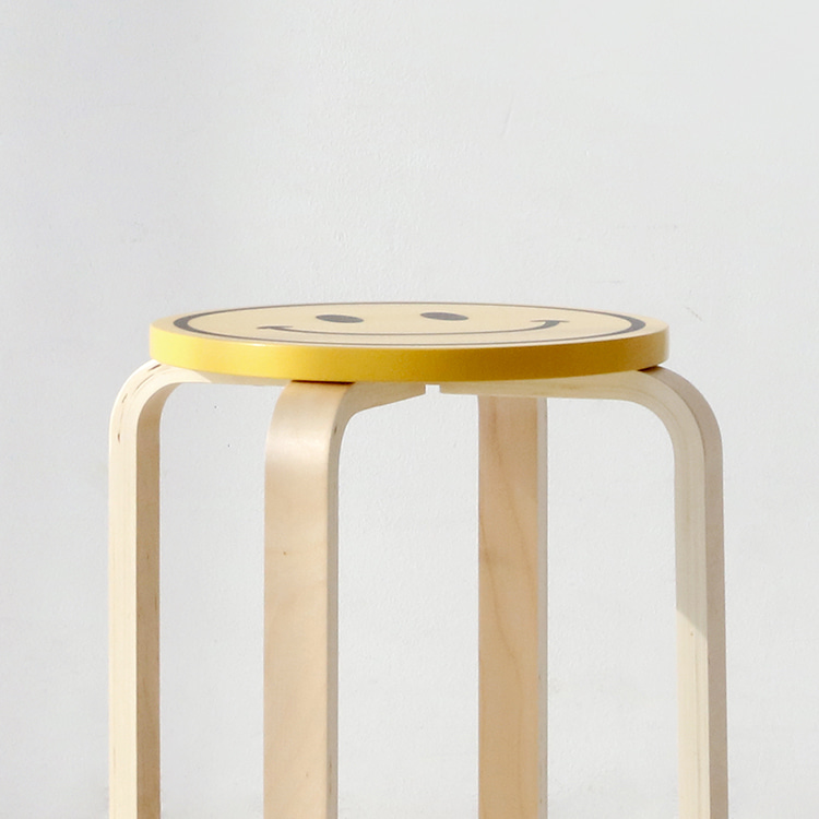 OLIVER 스툴 옐로우스마일 5259.0817