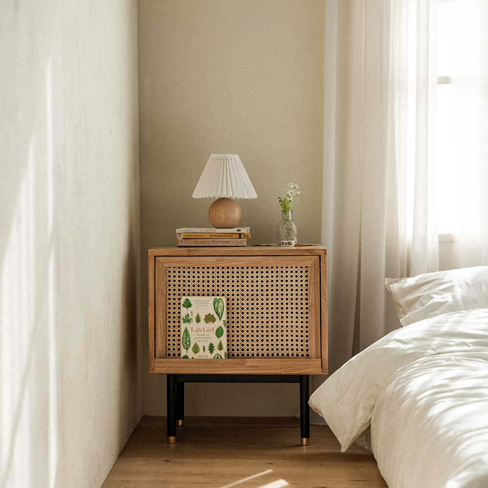 번드 비스트로 라탄 원목 매거진 침대 협탁