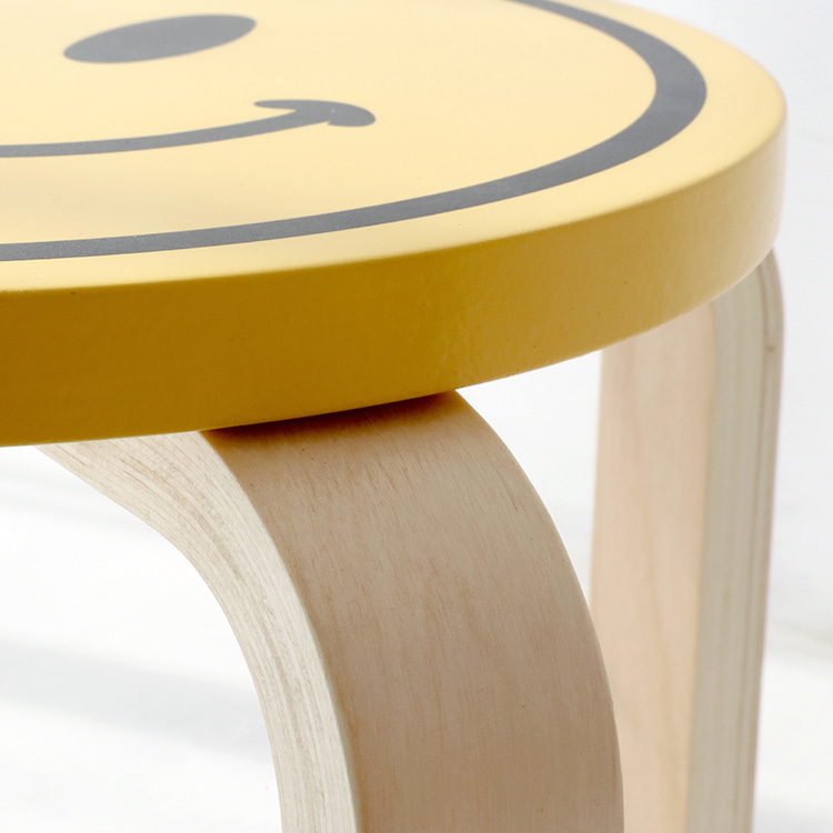 OLIVER 스툴 옐로우스마일 5259.0817