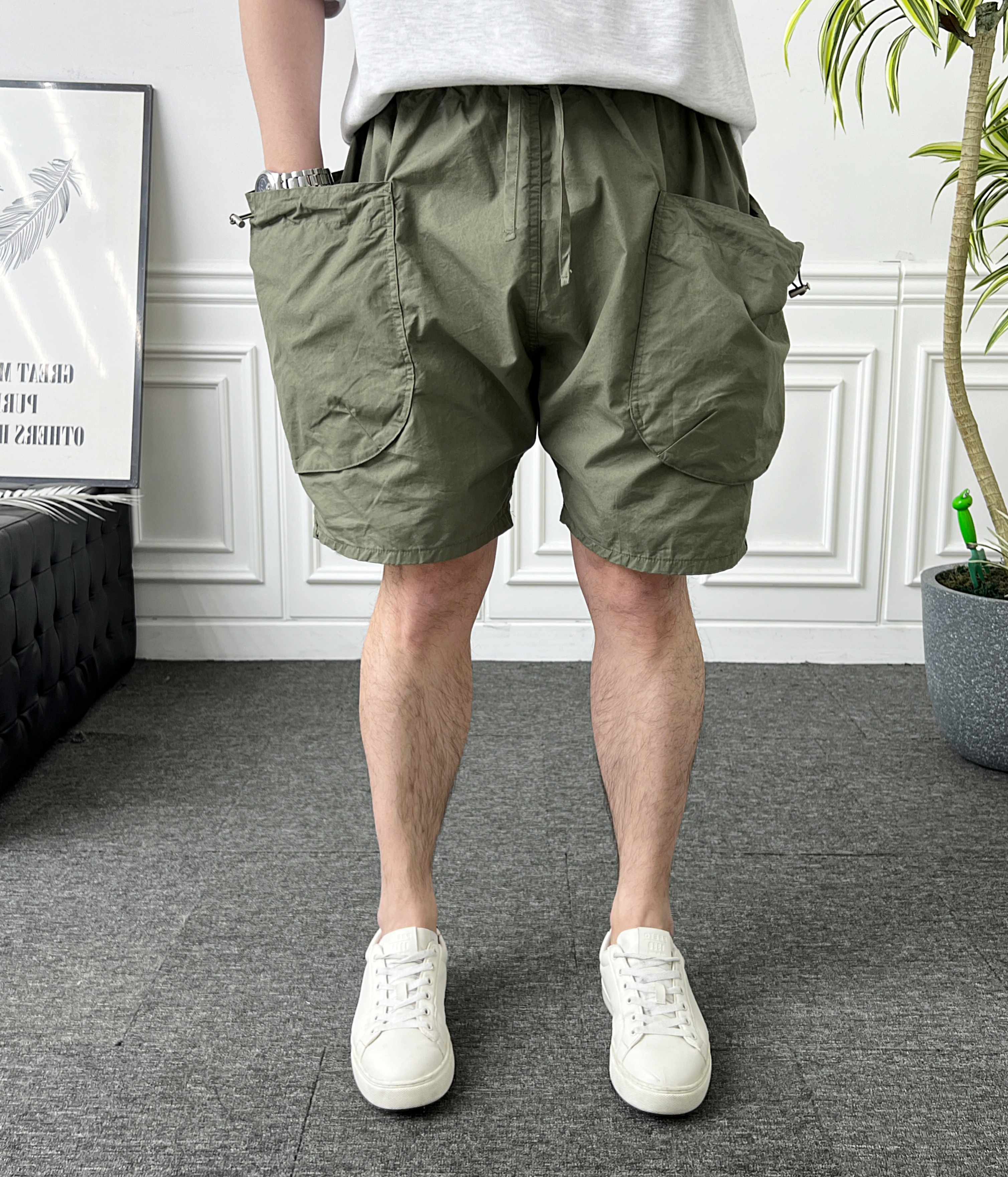 남자 반바지 여름 밴딩 왕카고 벌룬핏 바스락 배기팬츠 - 상세 이미지 4
