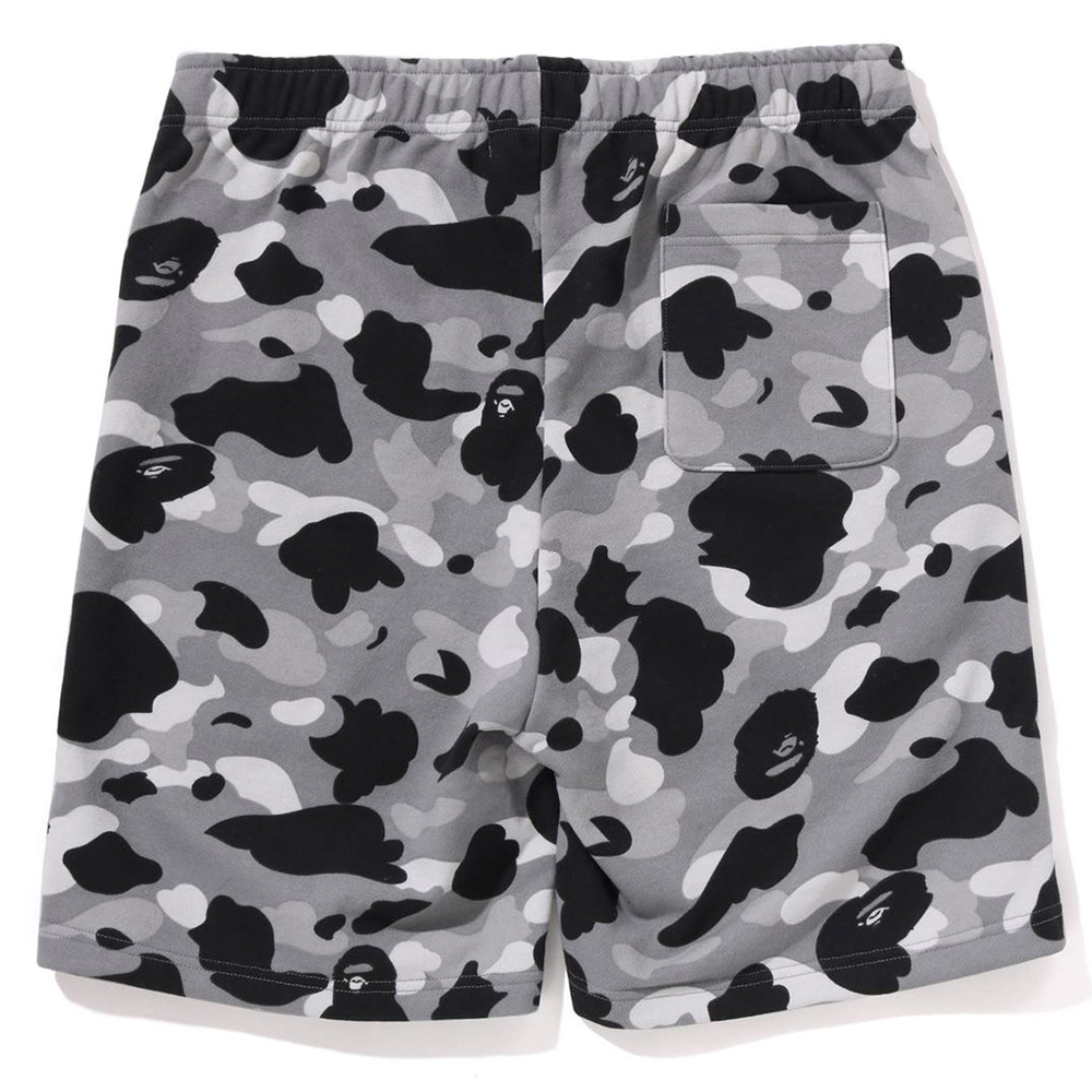 베이프 반바지 1ST CAMO SHARK REGULAR FIT SWEAT SHORTS 1L30-153-009 - 상세 이미지 2