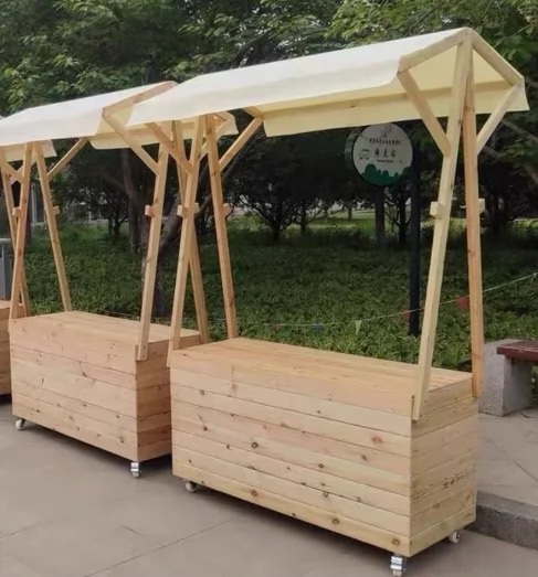 야외 원목 지붕형 판매대 이동식 간이 매대 행사용 진열대 나무 전시부스 플리마켓 목재 부스 테이블 접이식 플랫탑 132x60x200 - 상세 이미지 3