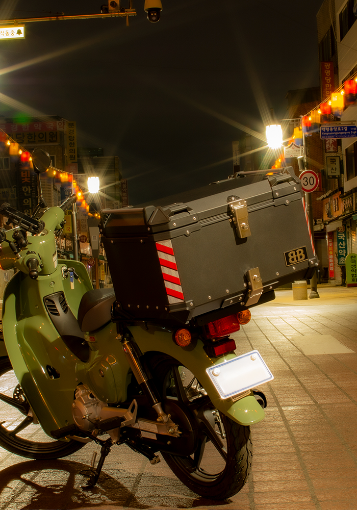 벤시 오토바이 알루미늄 탑박스 배달통 배달가방 오토바이용품 배달용품 검정 22L 이미지 4