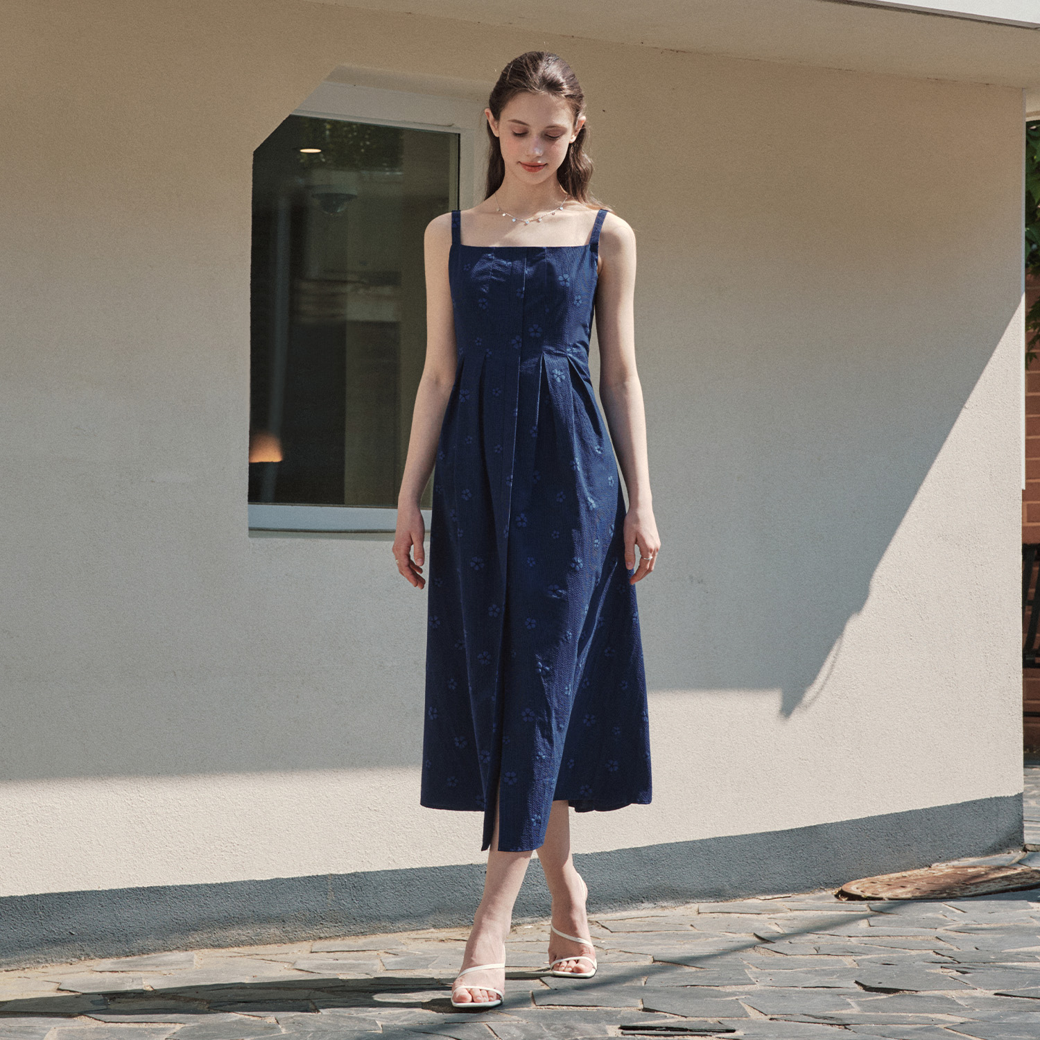 [제로스트릿] 클로버 핀턱 원피스 CLOVER PINTUCK ONE-PIECE / NAVY