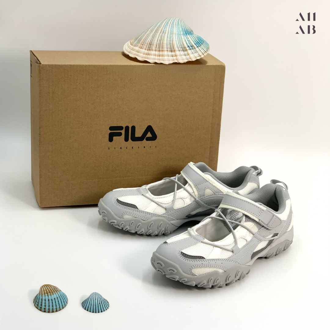 [오늘출발] 국내매장판 휠라 에샤페 남여공용 커플 운동화 패션 슈즈 발레코어 스니커즈 그레이(벨크로), 245