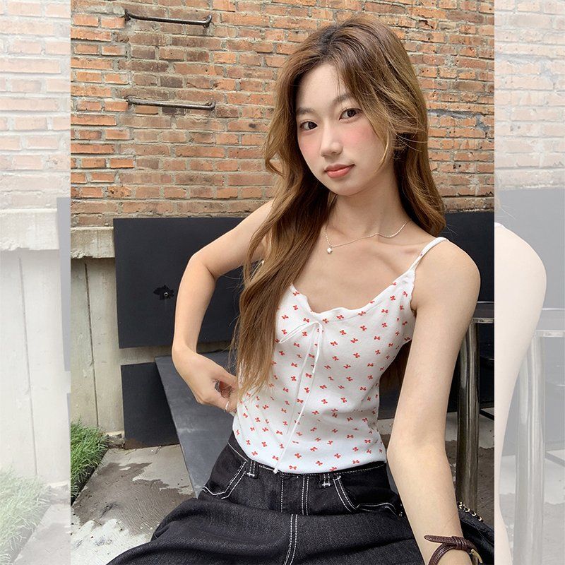봄 여름 슬림핏 리본패턴 크롭 끈나시 물결넥 데일리룩 러블리룩 면혼방 민소매탑 - 상세 이미지 2