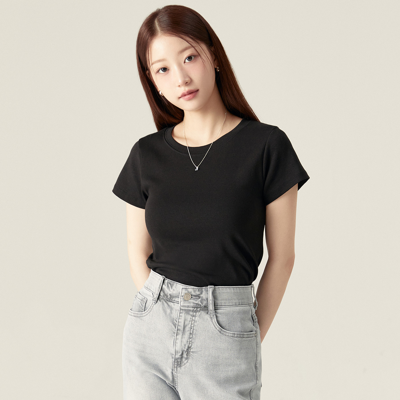 로엠 슬림핏 반팔 티셔츠 RMHWF37RT7 - 상세 이미지 3
