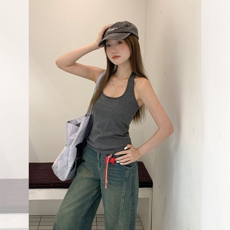 봄 여름 슬림핏 홀터넥 스트라이프 나시 백리스 데일리룩 섹시룩 폴리스판 민소매탑 - 상세 이미지 2