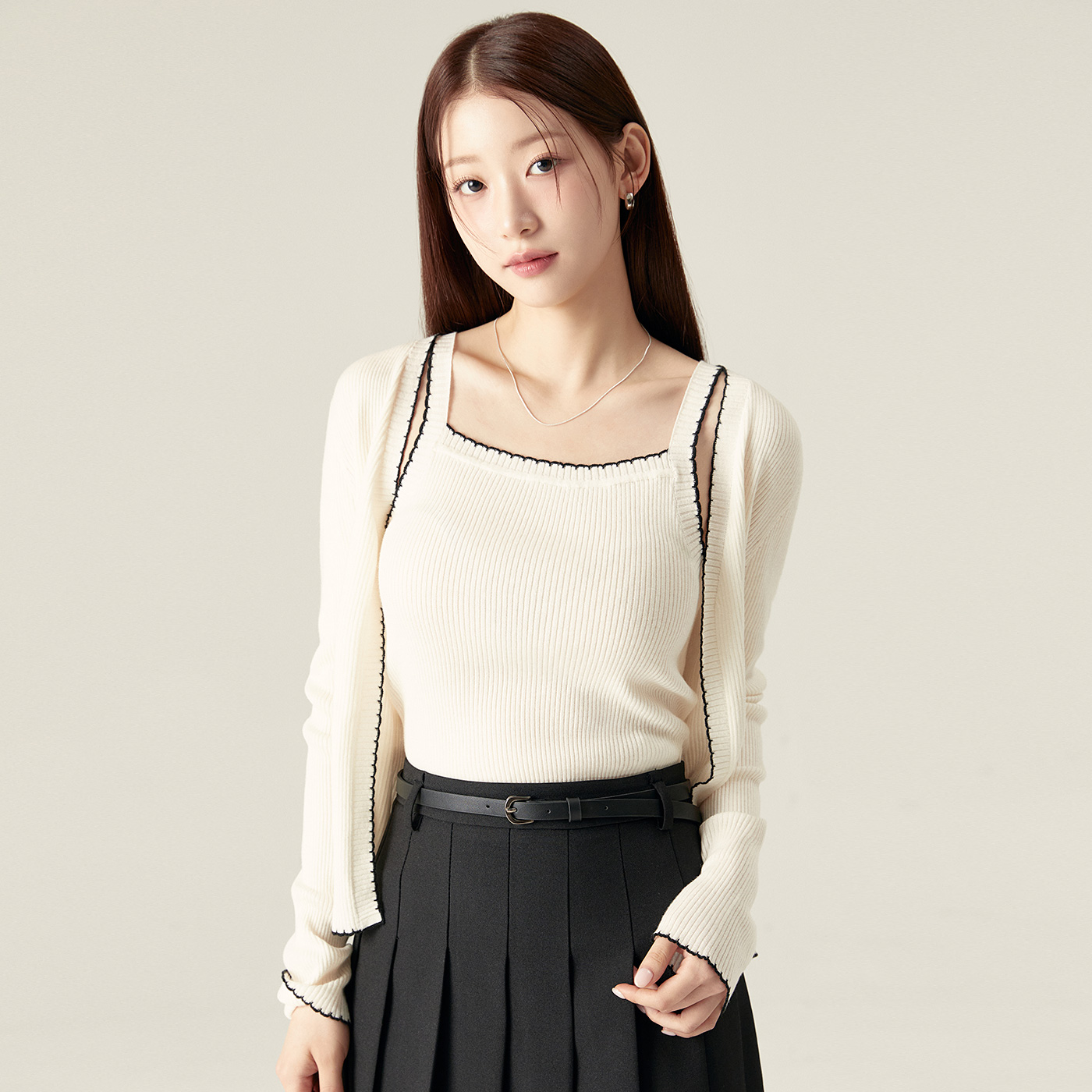 로엠 스칼럽 나시 가디건 세트 RMCKF24RT1 - 상세 이미지 2