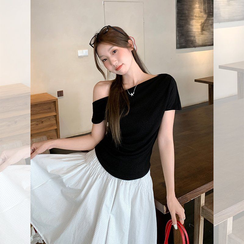 봄 여름 슬림핏 언발란스 오프숄더 반팔 티셔츠 데일리룩 코리안스타일 면혼방 티셔츠 - 상세 이미지 4