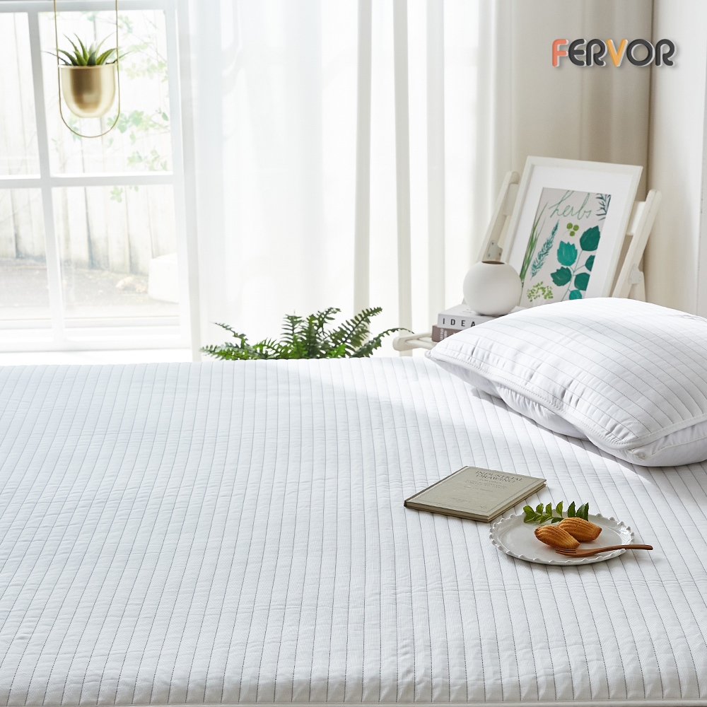 퍼보 휴비스 듀라론 에오로쿨 냉감패드 쿨매트 소파침대러그 스트라이프 화이트, SS(슈퍼싱글)