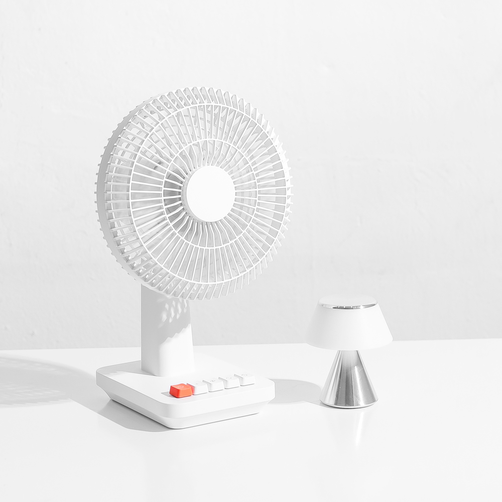 카프 무선 BLDC 탁상용 선풍기 레트로 캠핑 책상 회전 데스크 써큘레이터 KF-DF05 제품 이미지