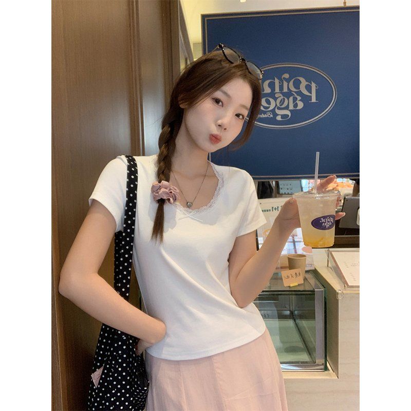 봄 여름 여성 슬림핏 U넥 레이스배색 리본 반팔 티셔츠 면스판 데일리룩 캐주얼룩 러블리룩 - 상세 이미지 5