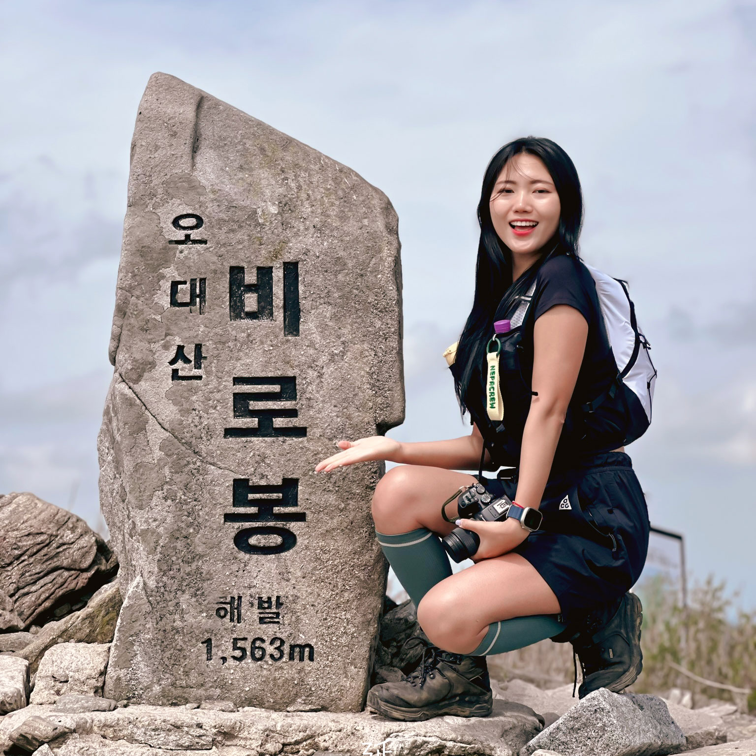 rnrn 경량 등산가방 소형 배낭 미니 가벼운 트레일러닝 트레킹 백팩