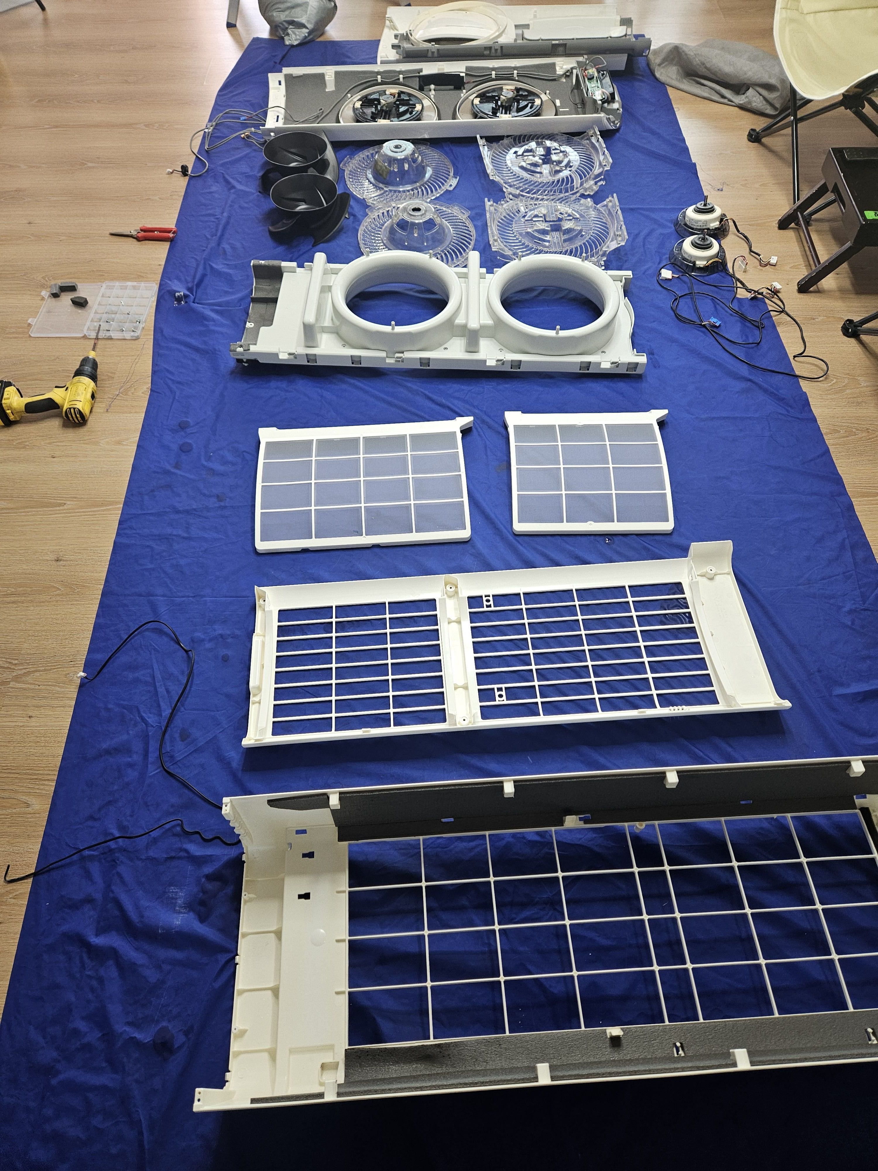 에어컨 청소 벽걸이 스탠드 시스템 천장형 2IN1 원룸 분해 청소 전문 업체 - 상세 이미지 3