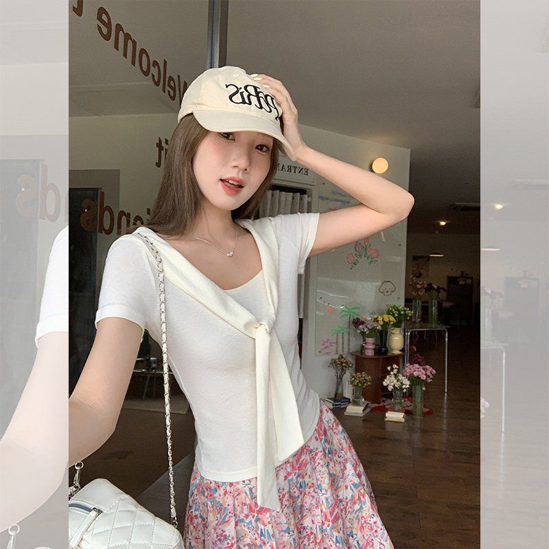 봄 여름 슬림핏 숄카라 리본 반팔 티셔츠 U넥 페미닌룩 텐셀 면혼방 레이어드룩 티셔츠 - 상세 이미지 4