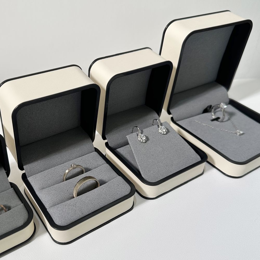 블랙 라인 주얼리 케이스 커플링 귀걸이 목걸이 고급 보석함 샤밍