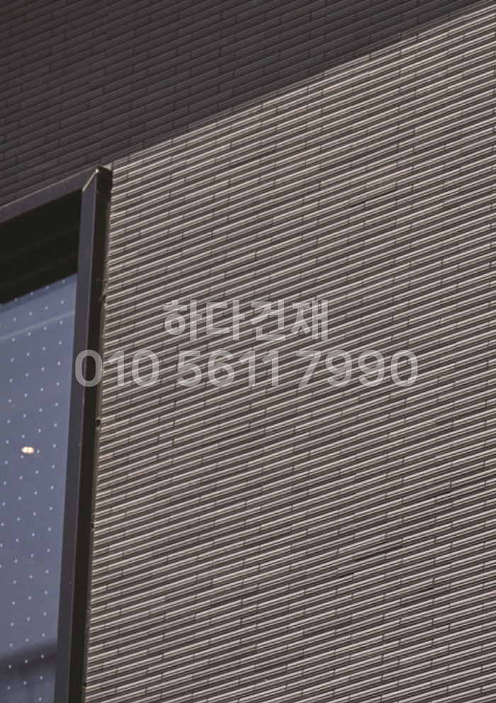 세라비오 W (CERAVIO W) 세라비오타일 블랙 / 릭실 이낙스타일 아키타일 일본타일 LIXIL INAX / 하다건재