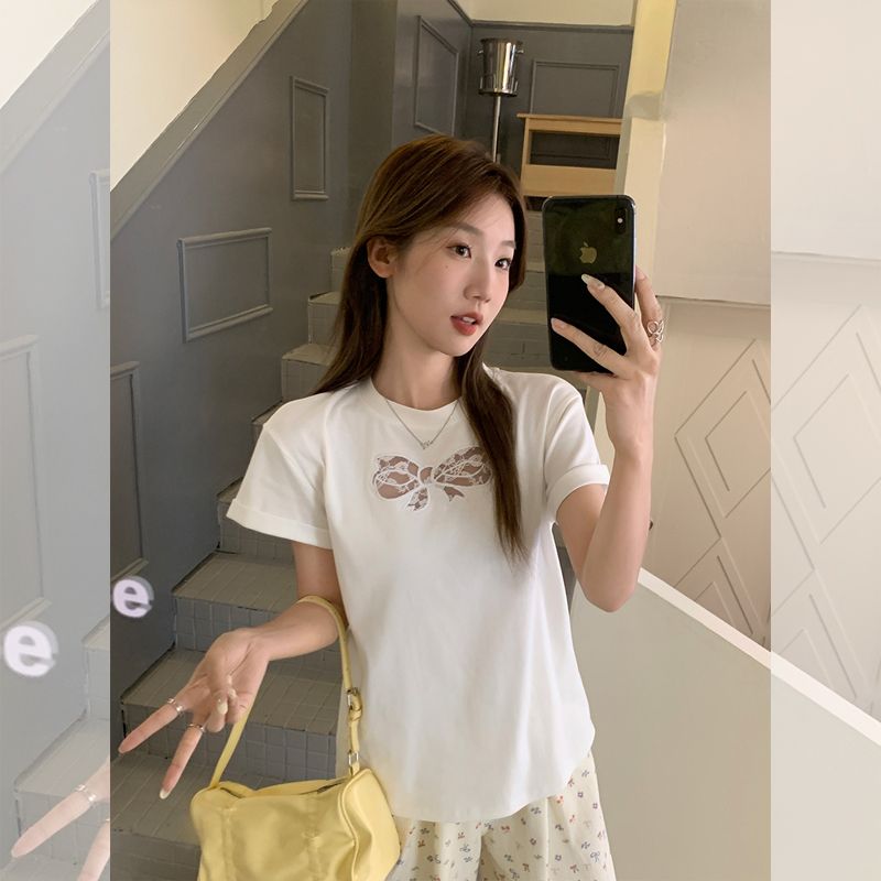 여성 여름 라운드넥 펀칭 리본 루즈핏 면스판 반팔 티셔츠 데일리 캐주얼 이지웨어 - 상세 이미지 4