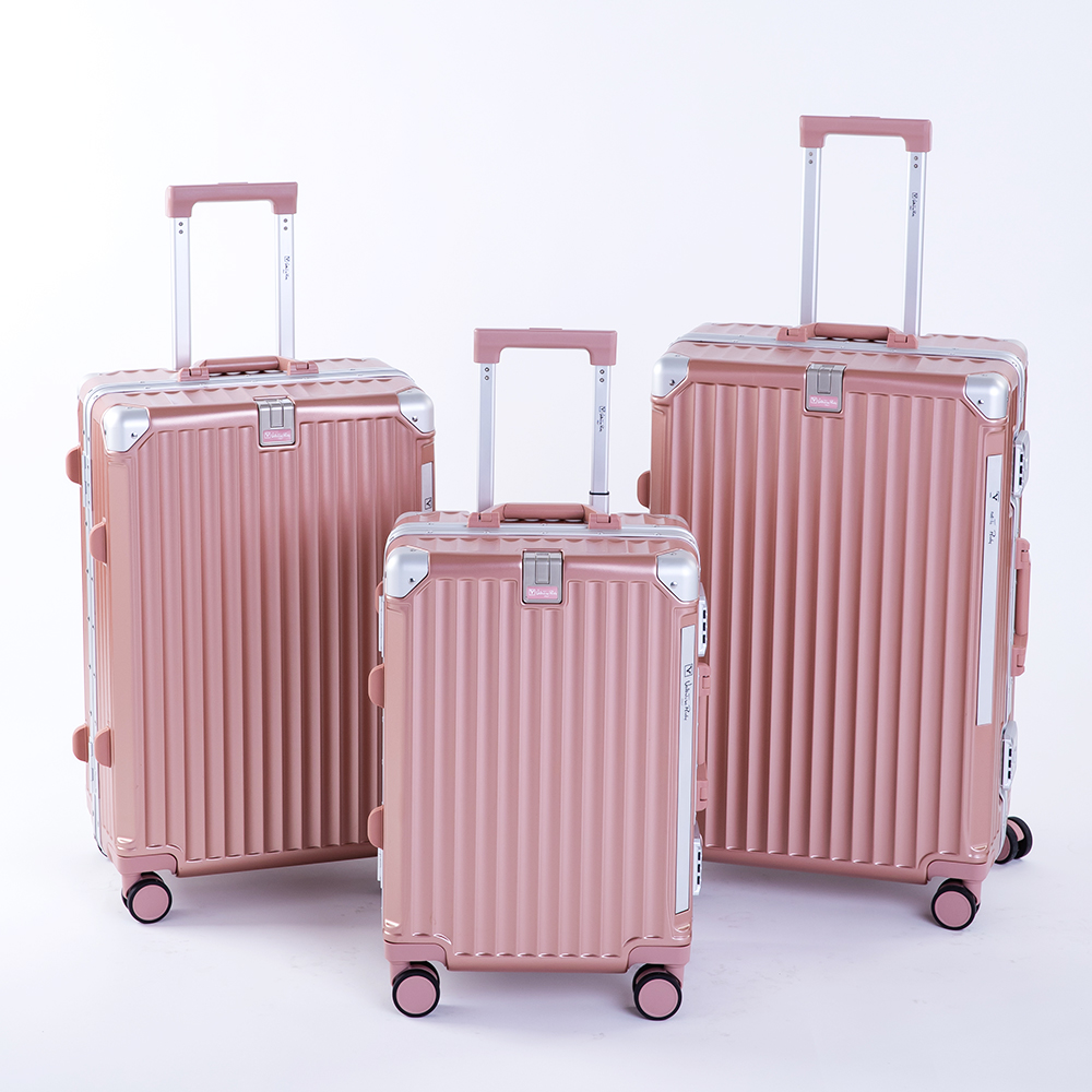 발렌티노루디 베르가모 AC023 54cm(20인치), 65cm(24인치), 70cm(26인치) 폴리카보네이트 여행용 금고형 캐리어 - 상세 이미지 2