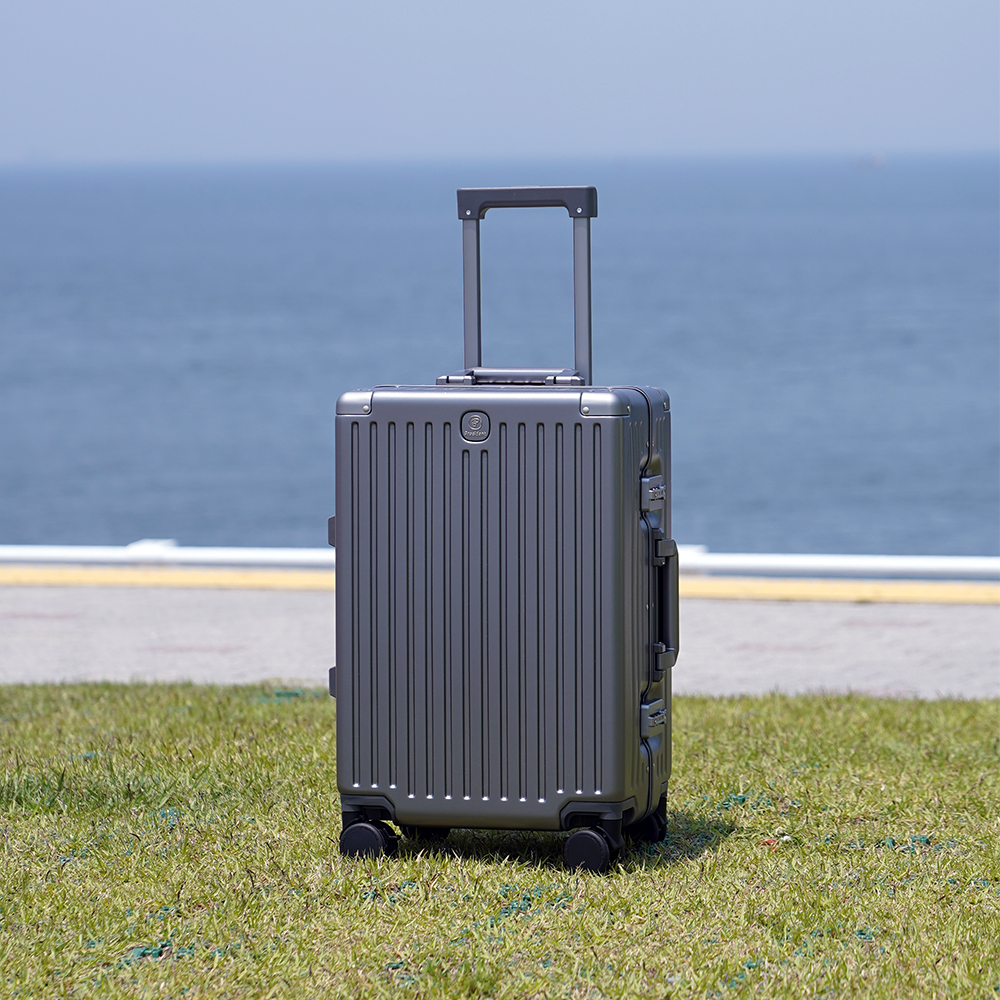 프레지던트 스타트립 YM3098 알루미늄 폴리카보네이트 화물용 연예인 프리미엄 여행가방 캐리어