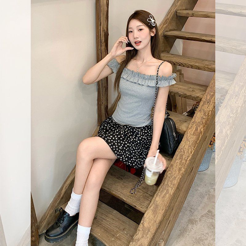 여성 오프숄더 프릴 티셔츠 슬림핏 루즈핏 반팔 여름 데일리 면스판 캐주얼 상의 - 상세 이미지 4