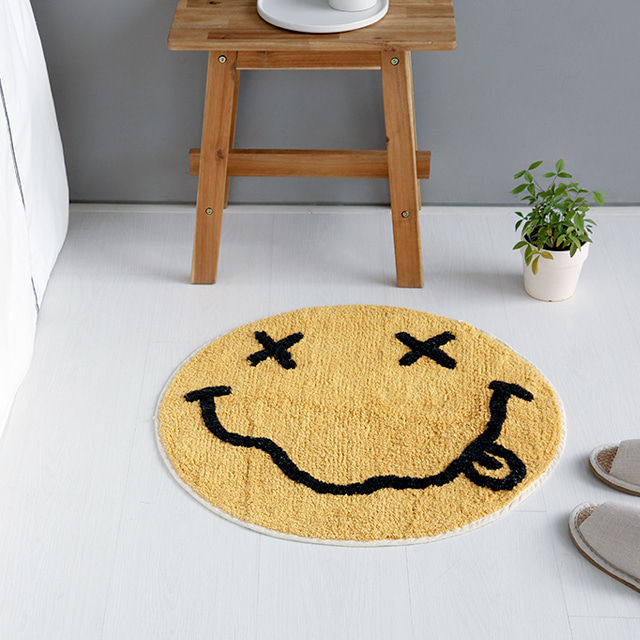 LAUF 스마일 러그 60cm 엑스 옐로우 7342.8585, 60x0.5cm