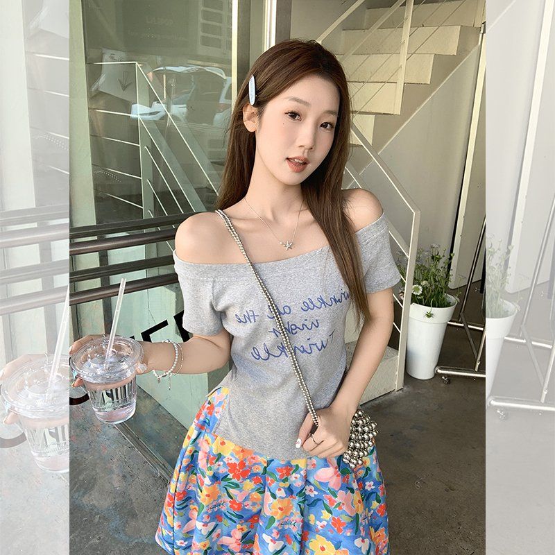 여름 여성 슬림핏 오프숄더 레터링 프린팅 반팔 티셔츠 코튼 스판 데일리 캐주얼 이지웨어 - 상세 이미지 2