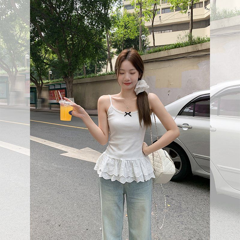 봄 여름 여성 기본핏 라운드넥 레이스 프릴 밑단 민소매 나시 탑 데일리 이너웨어 러블리 - 상세 이미지 4