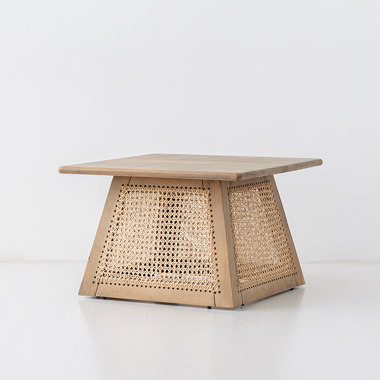 ASPEN 원목커피테이블 라탄 7070 단일색상 5687.3371