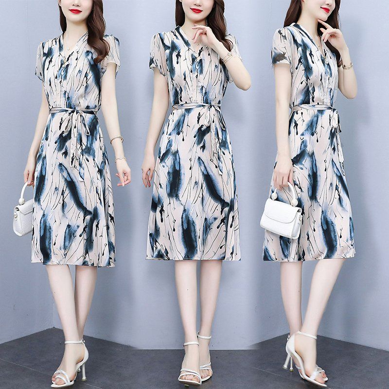 블랙 화이트 프린트 V넥 반팔 랩 미디 A라인원피스 슬림핏 빅사이즈 여름 데일리룩 - 상세 이미지 2