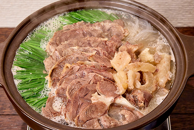 [캠핑 밀키트] 조옥규 한우 스지 사태 수육전골 1050g 참소스 와사비 당면