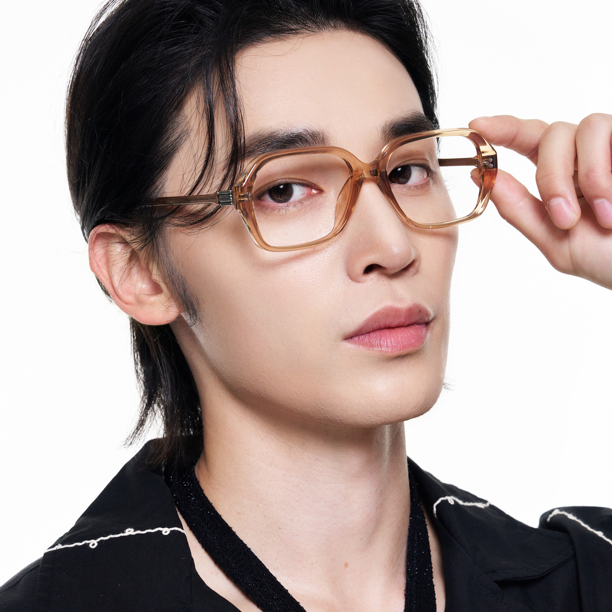 블루라이트차단 레트로 힙한 사각 투명 뿔테 안경 이미지 3
